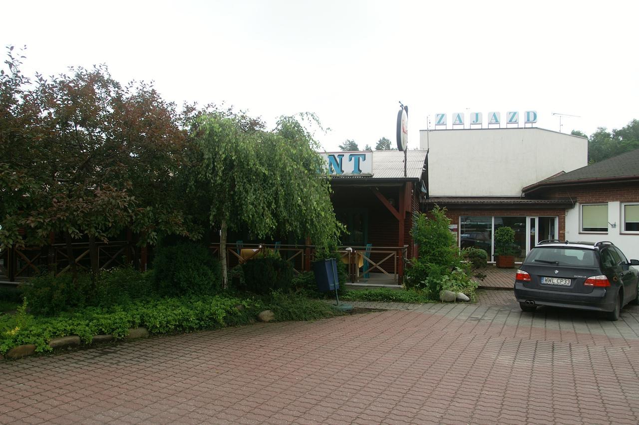 Zajazd Duet Radzymin Exterior photo